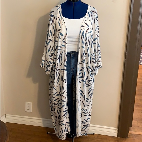 New summer kimono - Picture 1 of 7